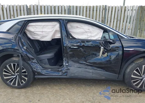 2023 Volkswagen Id.4 Awd Pro S Plus z USA, uszkodzony, nr VIN 1V2JNPE89PC043899